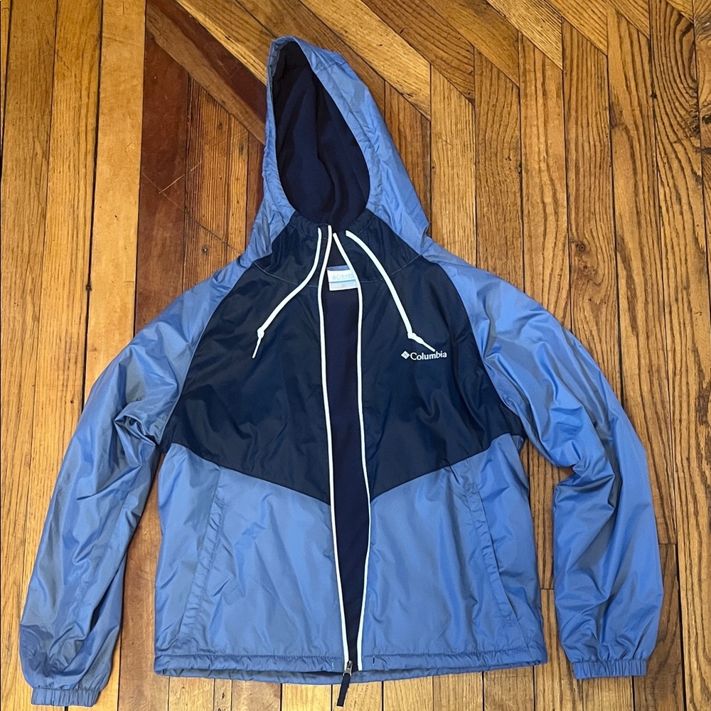 Columbia Colorblock Light and Dark Blue Hooded Jacket